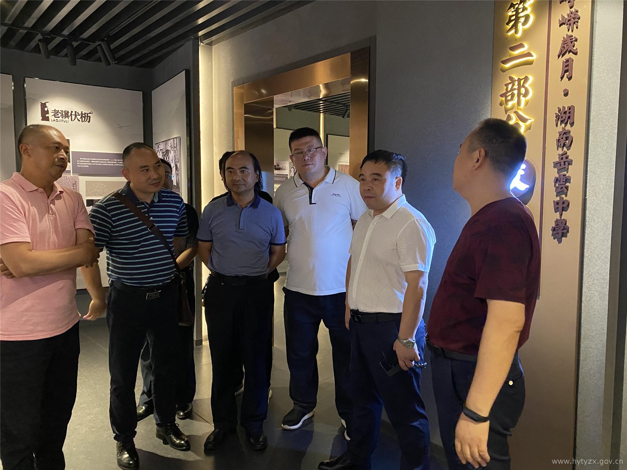 微信图片_20200610103301_副本.jpg