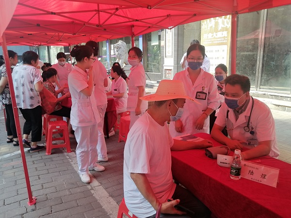 石鼓区工委联合义诊·网.jpg
